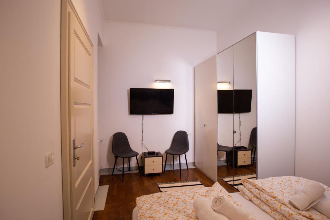 Alessia Apartment In The Old Town Timişoara Eksteriør billede
